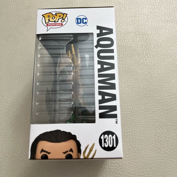 NWT - Funko Pop! Movies DC Aquaman #1301 Aquaman - Picture 4 of 6